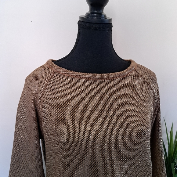 Zara Knit Sweater Gold Mwtallic Size Medium 3/4 Sleeve Round Neck - Picture 2 of 10